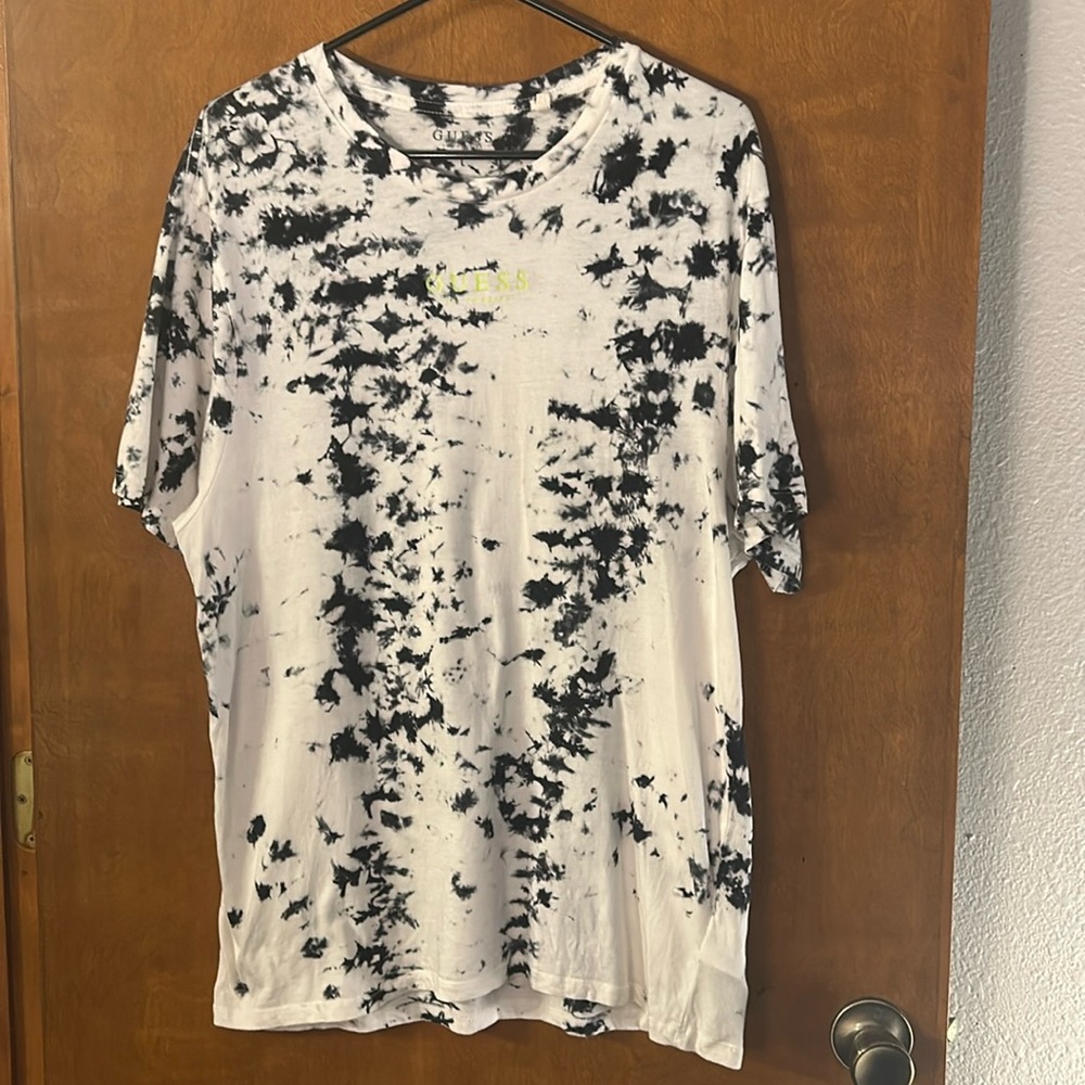 Guess Los Angeles Men’s 100% Cotton Black and White T-Shirt